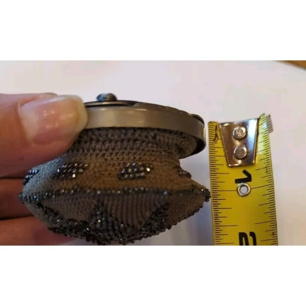 Antique Silver‎ Metal Top Coin Crochet Silver Beaded Purse Art Nouveau Victorian